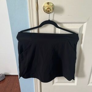 Black midi pencil skort!